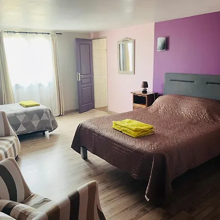 Ei Domaine Du Bouygues D'hotes 3*