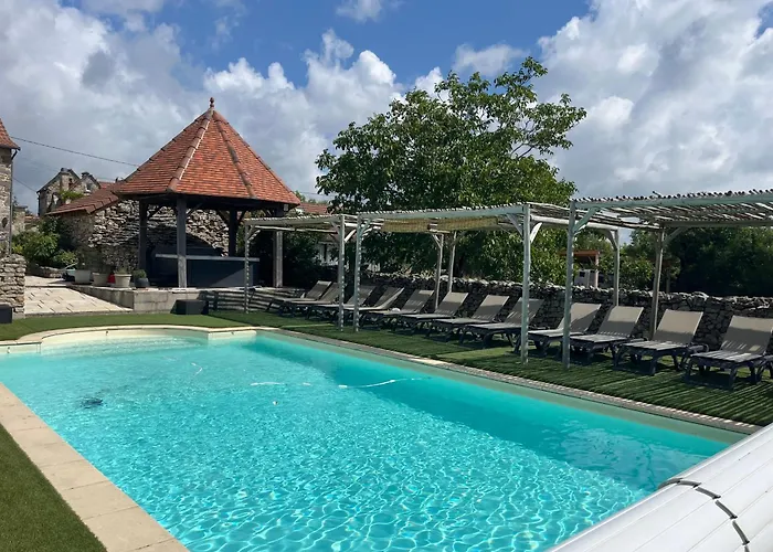 Ei Domaine Du Bouygues D'hotes Bed and breakfast 3*