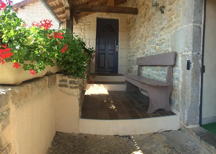 Alojamento de Acomodação e Pequeno-almoço Ei Domaine Du Bouygues D'hôtes